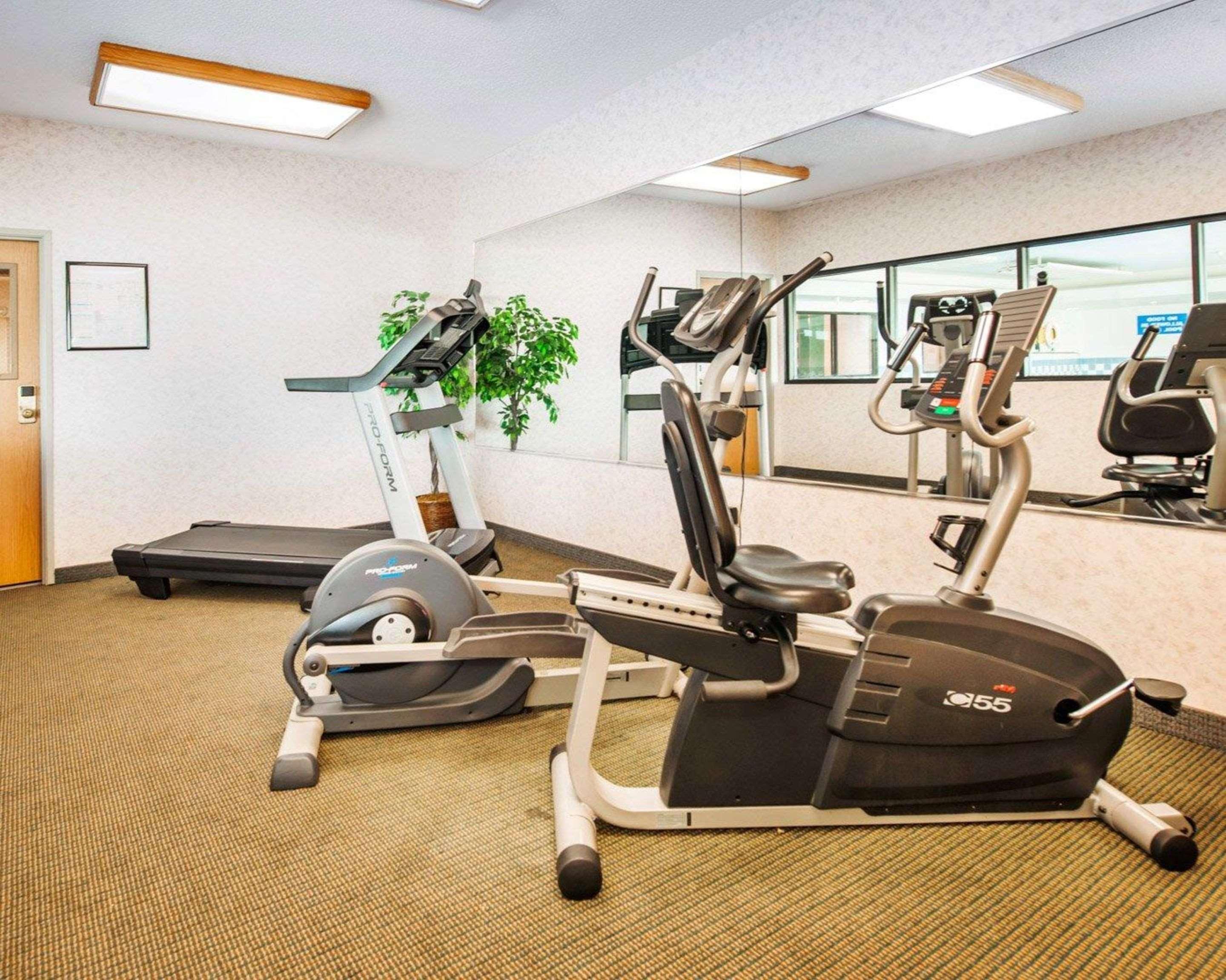 Comfort Inn Goshen Bagian luar foto