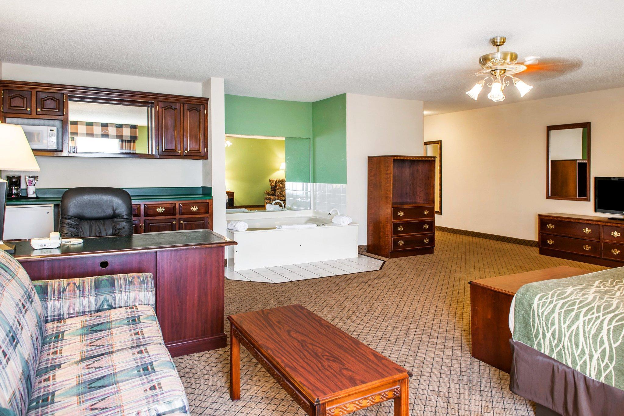 Comfort Inn Goshen Bagian luar foto