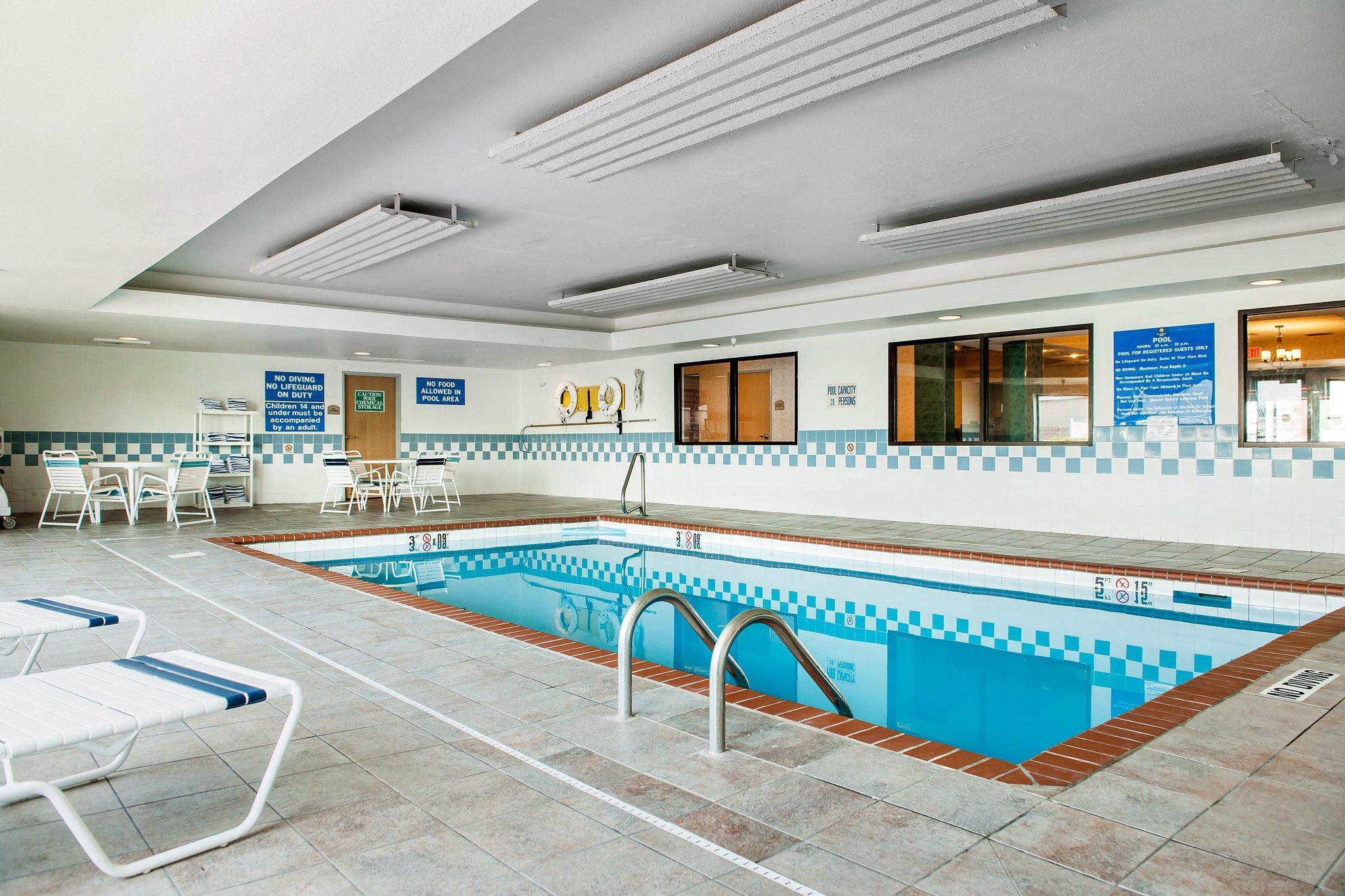 Comfort Inn Goshen Bagian luar foto