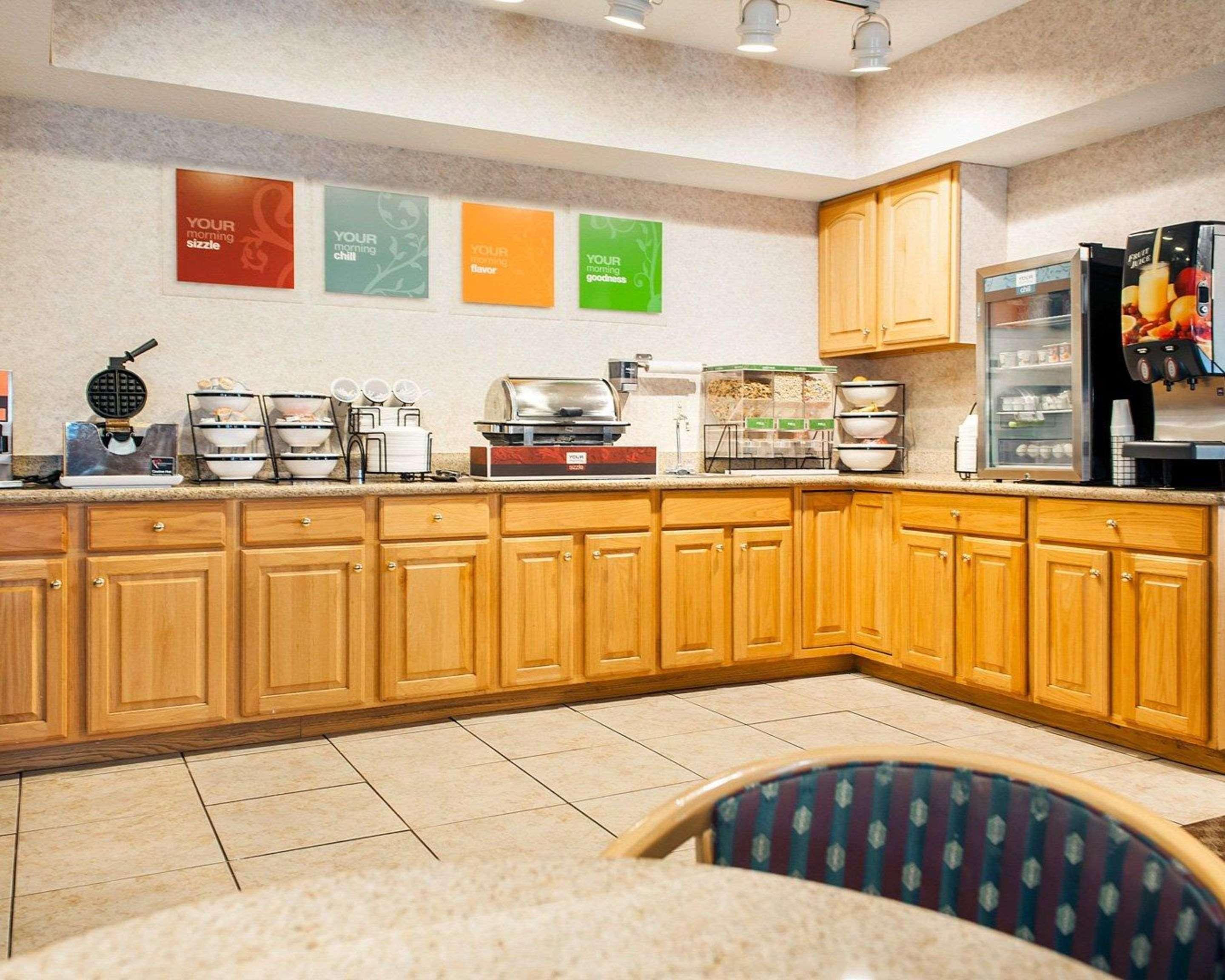 Comfort Inn Goshen Bagian luar foto